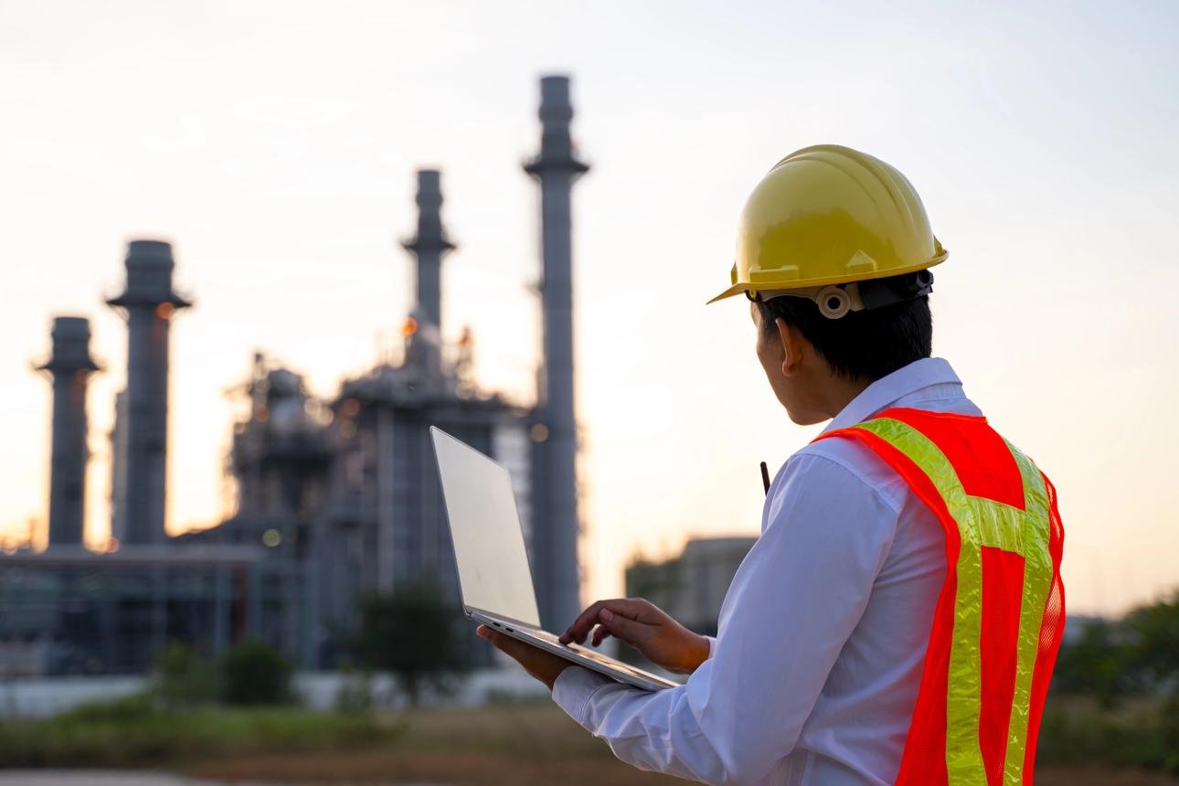 How Do Energy Companies Use AI To Detect Threats?
